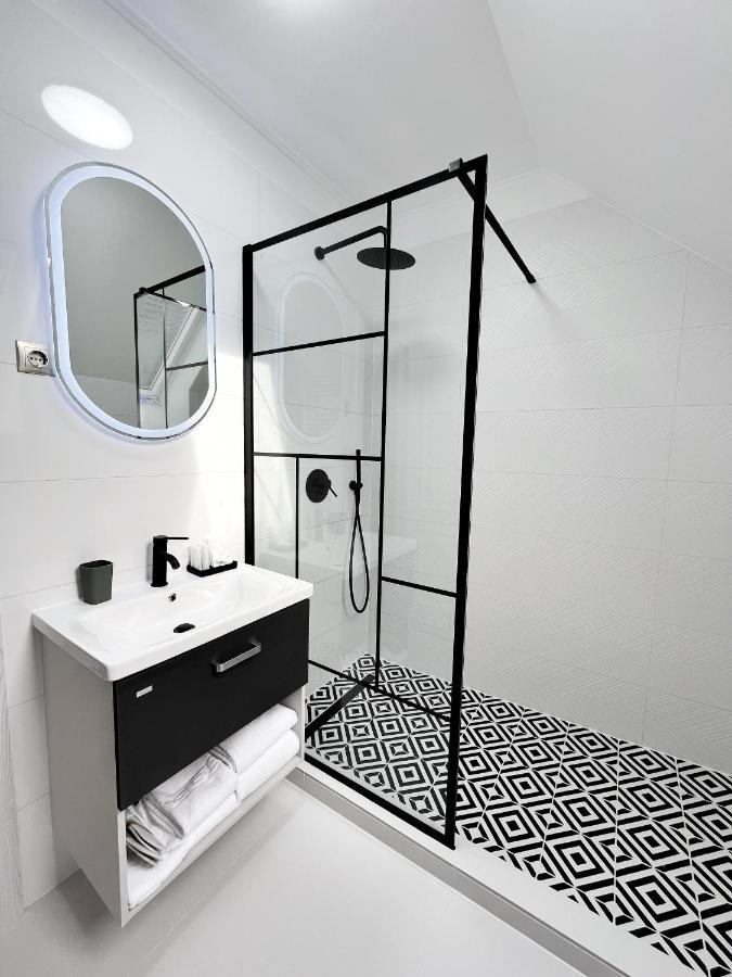 Glam Studios Сибиу Экстерьер фото