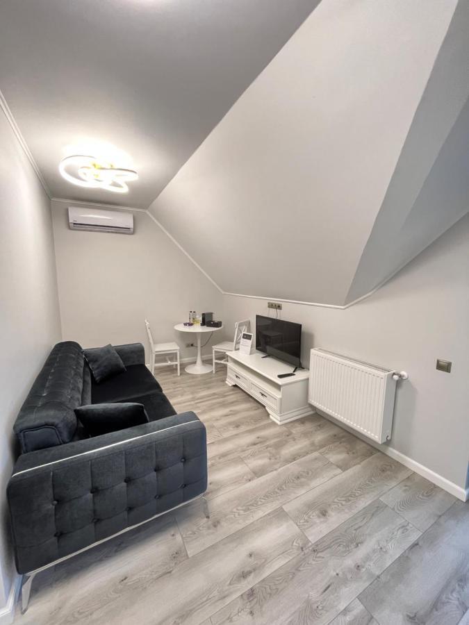 Glam Studios Сибиу Экстерьер фото