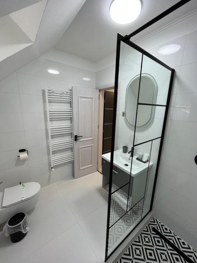 Glam Studios Сибиу Экстерьер фото